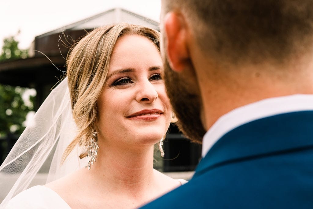 An Elopement on the Indianapolis Canal Walk 34 20210919 lance lauren indy canal 09035