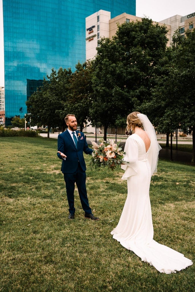 An Elopement on the Indianapolis Canal Walk 39 BAT00275