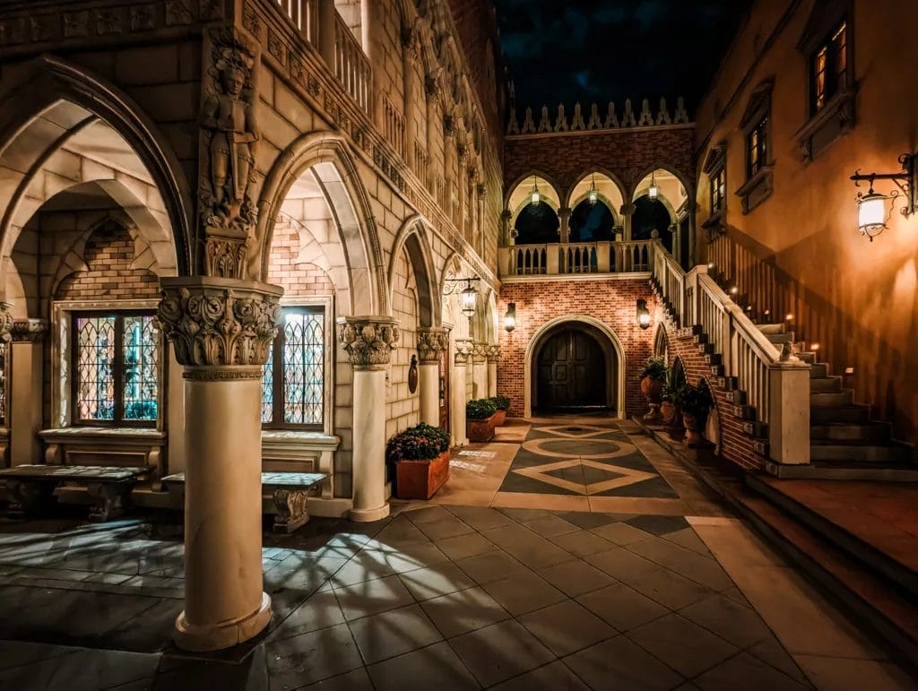 A Guide to Epcot Wedding Ceremonies - Roy the Photographer, image size:1024x771